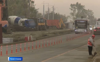 Первые две полосы обновлённого Фадеевского путепровода в Краснодаре уже открыты