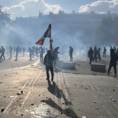 Во Франции введут "плату за беспорядки"