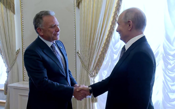 Встреча Путина с посланником США Стивеном Уиткоффом продолжается в Санкт-Петербурге