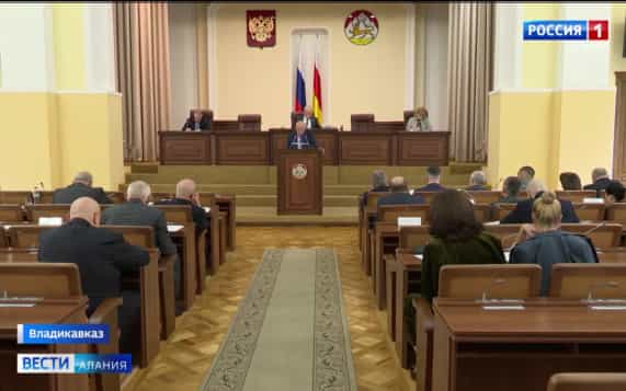 Вопросы здравоохранения, помощи ветеранам СВО и образования обсудили на заседании совета парламента