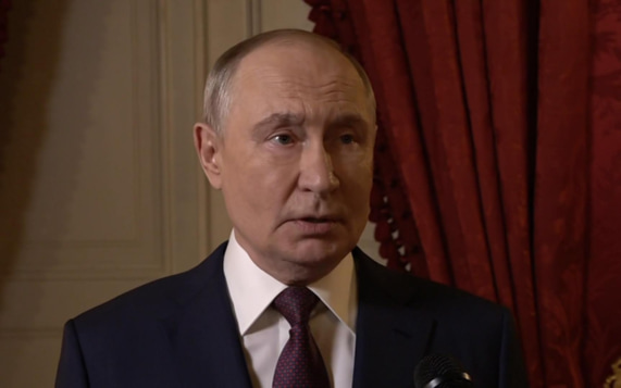 Путин подтверждает готовность к трехсторонним переговорам по урегулированию украинского конфликта