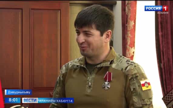 Сергей Меняйло Лæгдзинады орден радта сæрмагонд æфсæддон операцийы архайæг Хъайттаты Батразæн