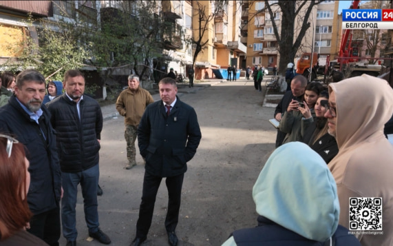 Александр Шуваев побывал на местах прилетов в Белгороде