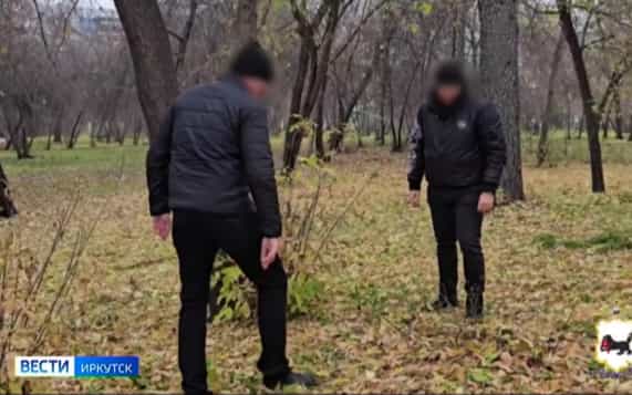 Закладчика задержали сотрудники полиции в Иркутске