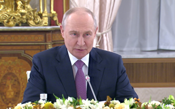 Владимир Путин завершает встречи с лидерами Африки в Москве.