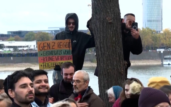 Протесты в Европе: беспорядки, столкновения с полицией и недовольство падением уровня жизни