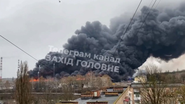 Ночные удары по украинским объектам: пожары в Хмельницком и Луцке