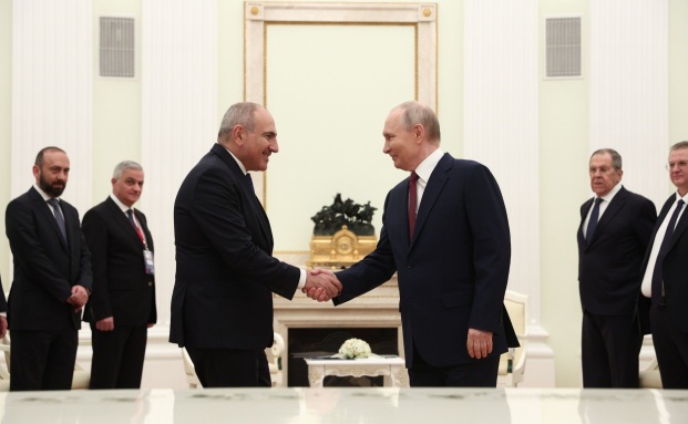 Путин предупредил Армению о невозможности членства в ЕС и ЕАЭС одновременно